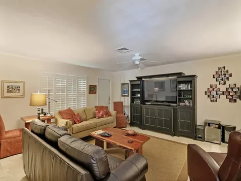 556 Flamevine Lane Vero Beach FL 32963
