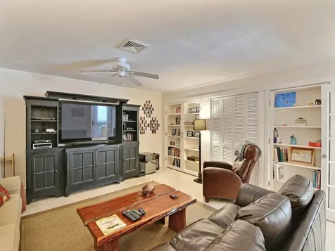 556 Flamevine Lane Vero Beach FL 32963