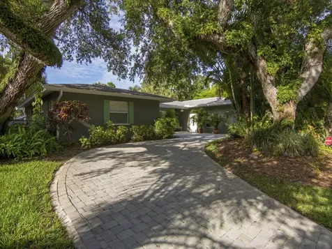 556 Flamevine Lane Vero Beach FL 32963