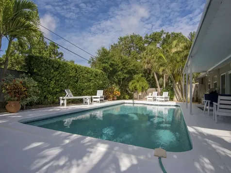 556 Flamevine Lane Vero Beach FL 32963