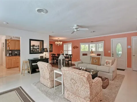 556 Flamevine Lane Vero Beach FL 32963