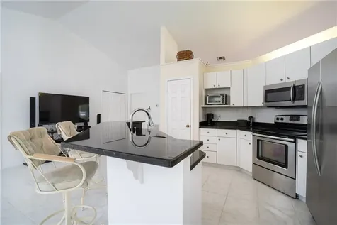 1045 18th Place SW Vero Beach FL 32962