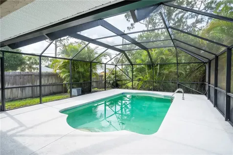 1045 18th Place SW Vero Beach FL 32962
