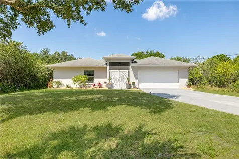 8725 93rd Avenue Vero Beach FL 32967