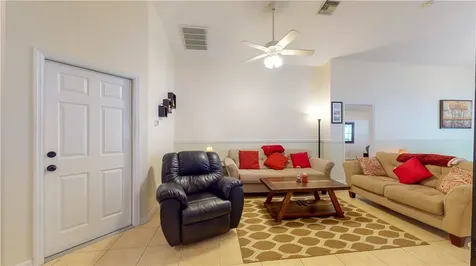 406 Lexington Avenue SW Vero Beach FL 32962