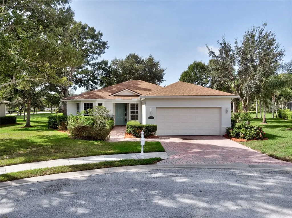 3815 Nags Head Place SW Vero Beach FL 32968