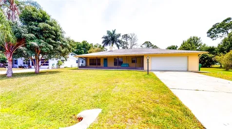 7807 Eden Road Fort Pierce FL 34951