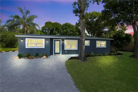 986 35th Avenue Vero Beach FL 32960
