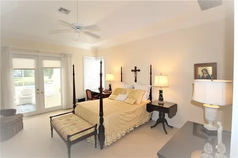 130 Island Cottage Lane Vero Beach FL 32963