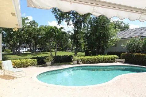 130 Island Cottage Lane Vero Beach FL 32963
