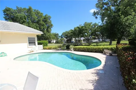 130 Island Cottage Lane Vero Beach FL 32963