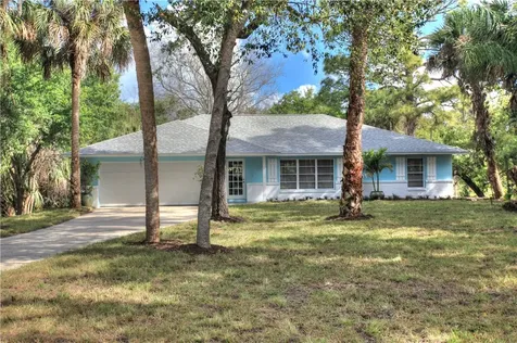 826 Robin Lane Sebastian FL 32958