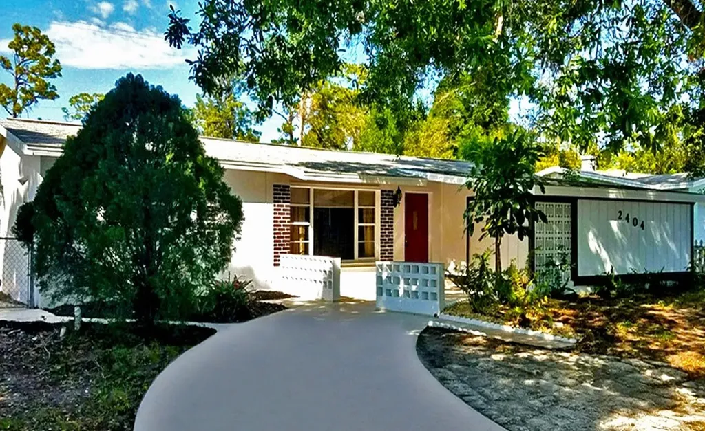 2404 1st Place SW Vero Beach FL 32962