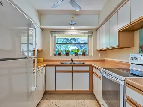 549 Camelia Lane Vero Beach FL 32963