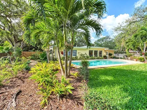 549 Camelia Lane Vero Beach FL 32963