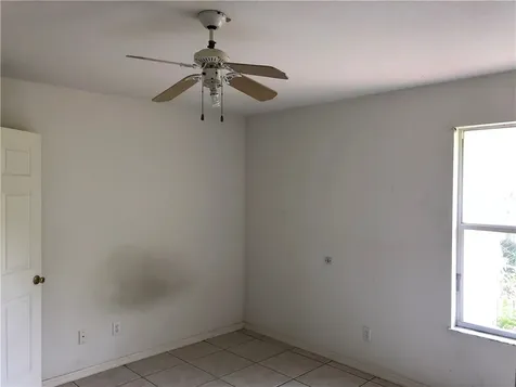 1605 18th Avenue SW Vero Beach FL 32962