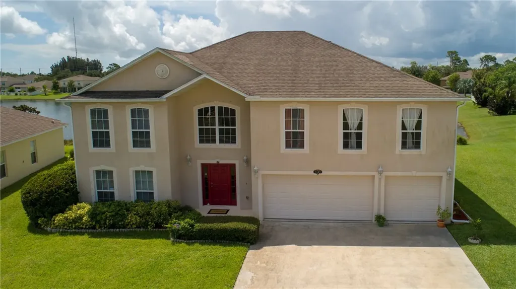 5925 Orangewood Lane Vero Beach FL 32967