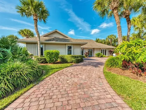 1111 Admirals Walk Vero Beach FL 32963