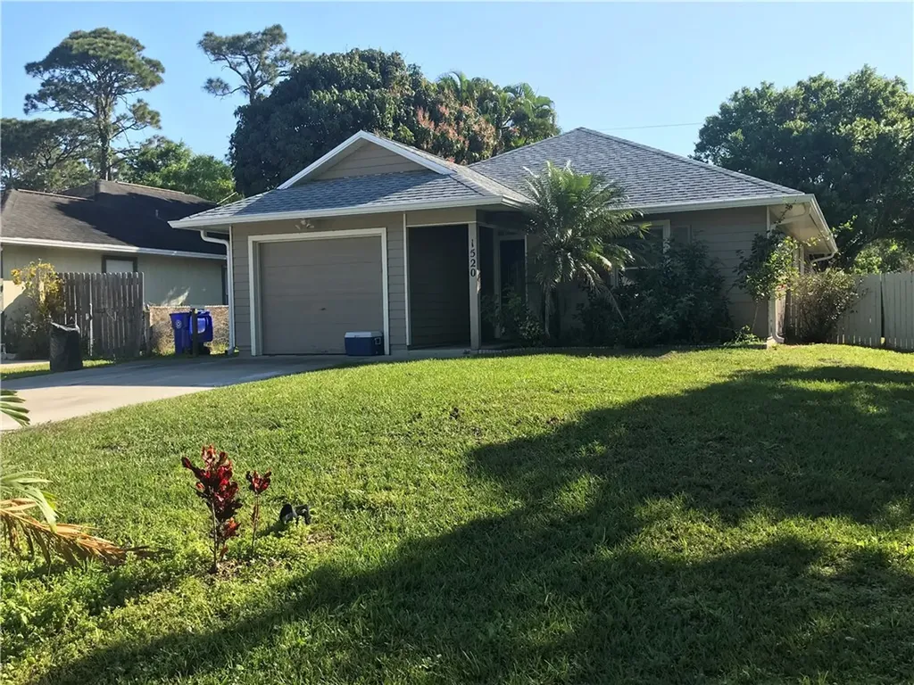 1520 19th Avenue SW Vero Beach FL 32962