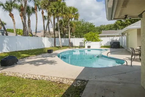 1013 Poitras Drive Vero Beach FL 32963