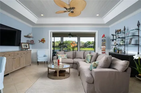 250 Oak Hammock Circle SW Vero Beach FL 32962