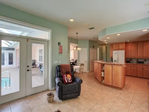 532 N Blue Island Street Sebastian FL 32958