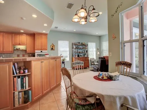 532 N Blue Island Street Sebastian FL 32958