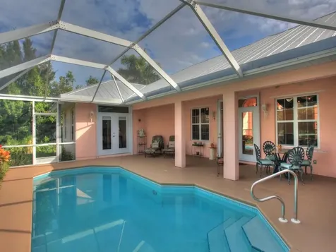532 N Blue Island Street Sebastian FL 32958