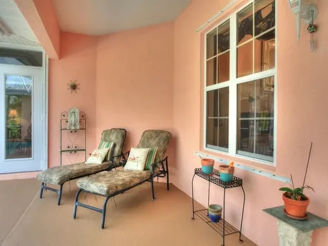 532 N Blue Island Street Sebastian FL 32958