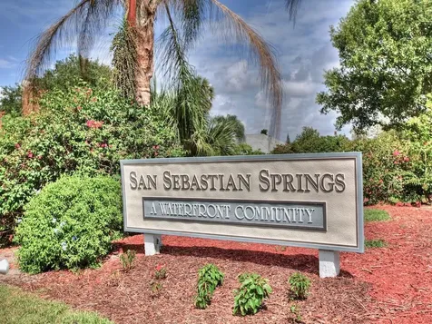532 N Blue Island Street Sebastian FL 32958