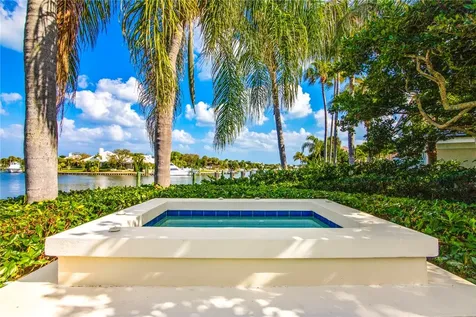 170 Anchor Drive Vero Beach FL 32963