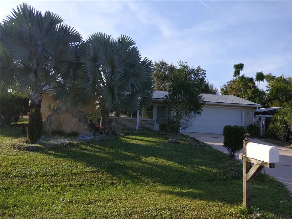 634 Glencove Street Sebastian FL 32958