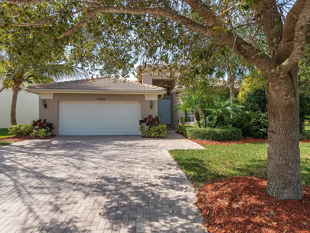 1805 Spotted Owl Drive SW Vero Beach FL 32962