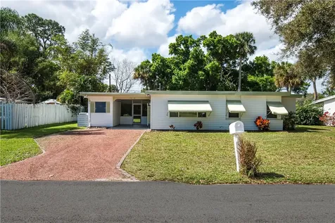 1810 46th Avenue Vero Beach FL 32966
