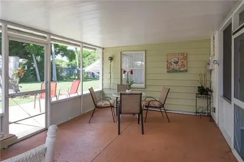 1810 46th Avenue Vero Beach FL 32966