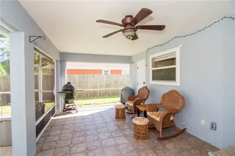 882 Haverhill Avenue Sebastian FL 32958