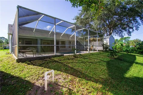 882 Haverhill Avenue Sebastian FL 32958