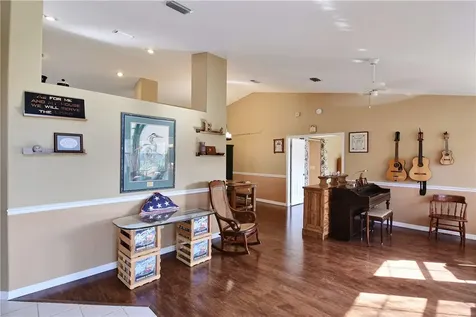 882 Haverhill Avenue Sebastian FL 32958