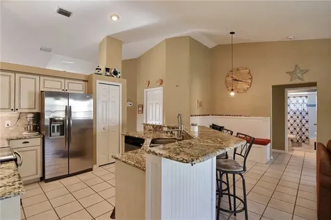 882 Haverhill Avenue Sebastian FL 32958