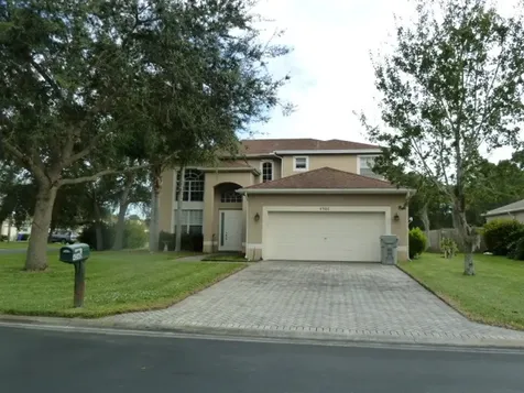 4560 61st Terrace Vero Beach FL 32967