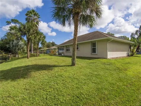 673 Breakwater Terrace Sebastian FL 32958