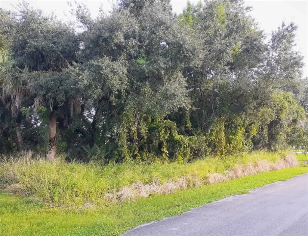 133 Abeto Terrace Sebastian FL 32958