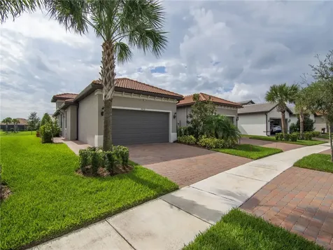 4439 Beauty Leaf Circle Vero Beach FL 32967