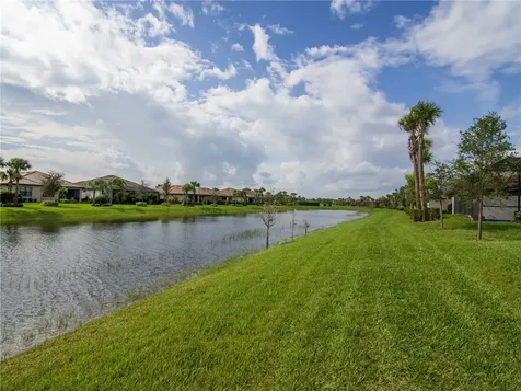 4439 Beauty Leaf Circle Vero Beach FL 32967