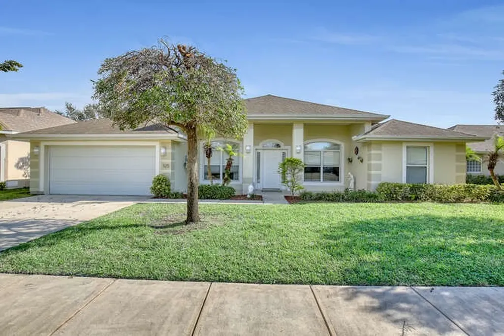 125 Drake Way Sebastian FL 32958