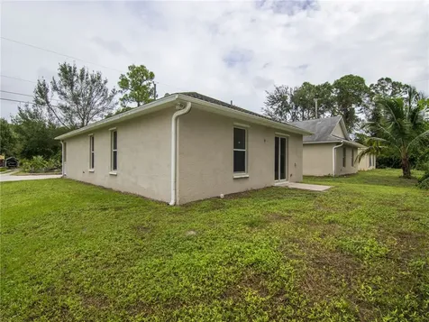1145 11th Street SW Vero Beach FL 32962