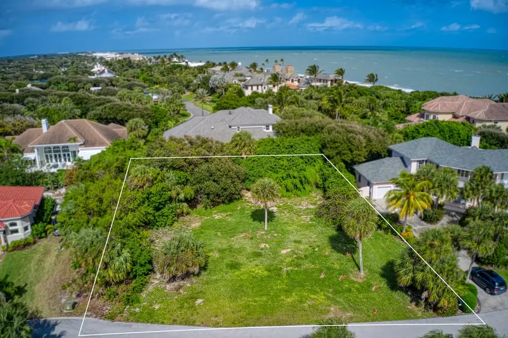 918 Holoma Drive Indian River Shores FL 32963