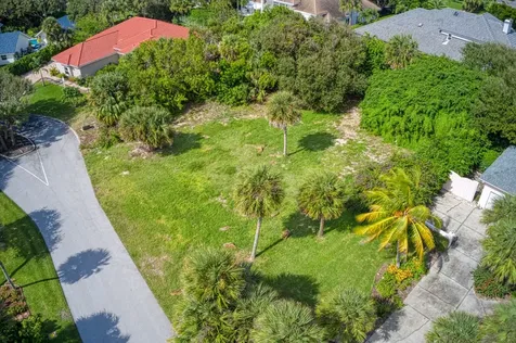 918 Holoma Drive Indian River Shores FL 32963