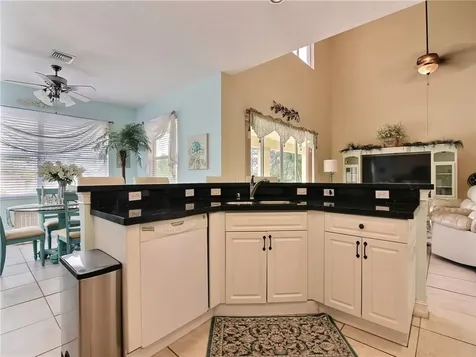 1090 Amethyst Drive SW Vero Beach FL 32968