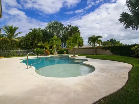 1090 Amethyst Drive SW Vero Beach FL 32968